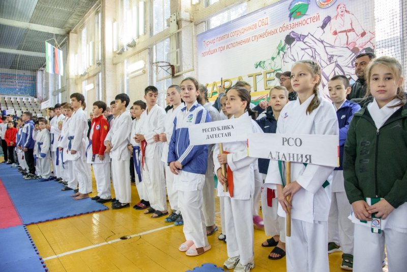 В Эльбрусском районе прошёл турнир по каратэ памяти сотрудников органов внутренних дел, погибших при выполнении служебных обязанностей